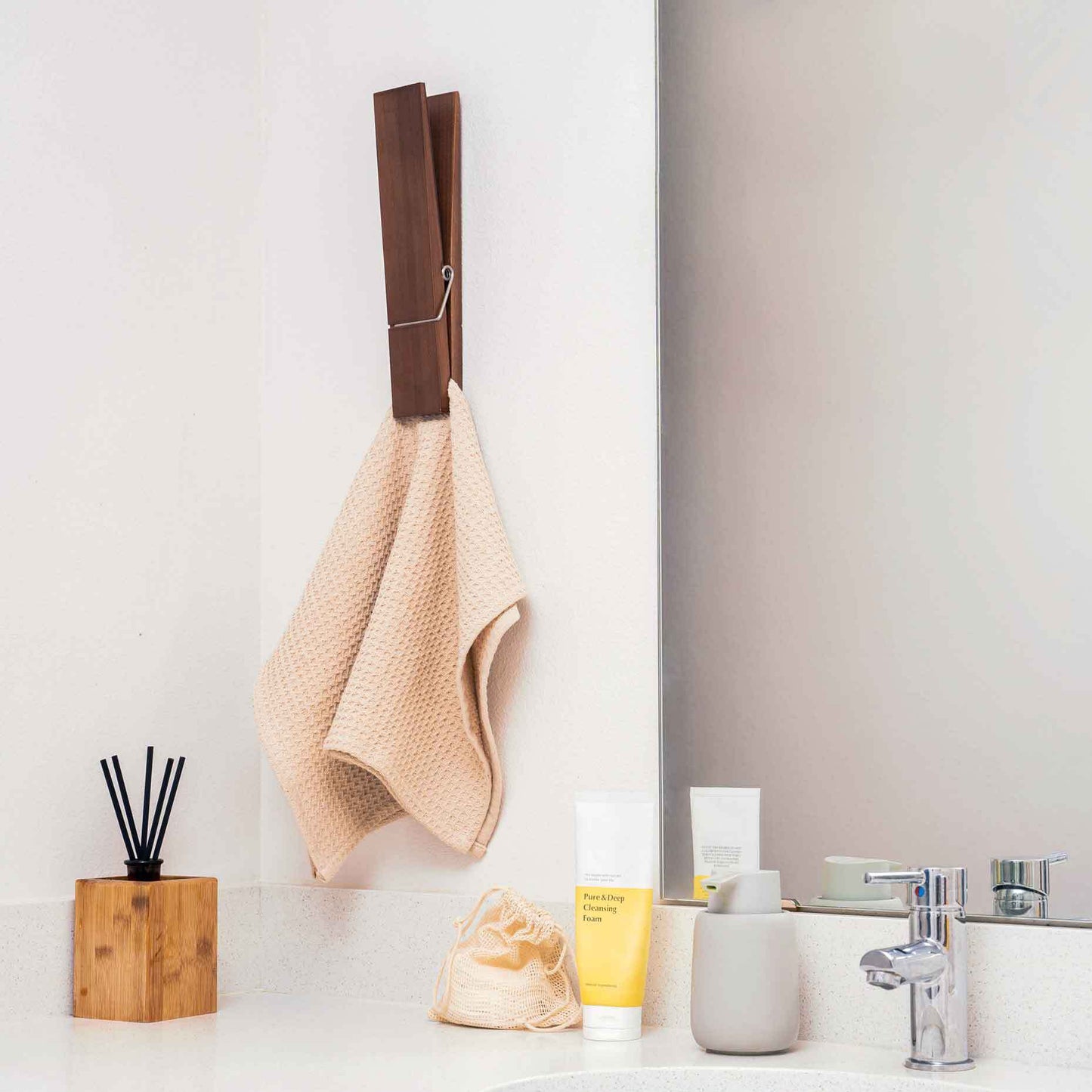 CLOTHESPIN - HAND TOWEL HOLDERS