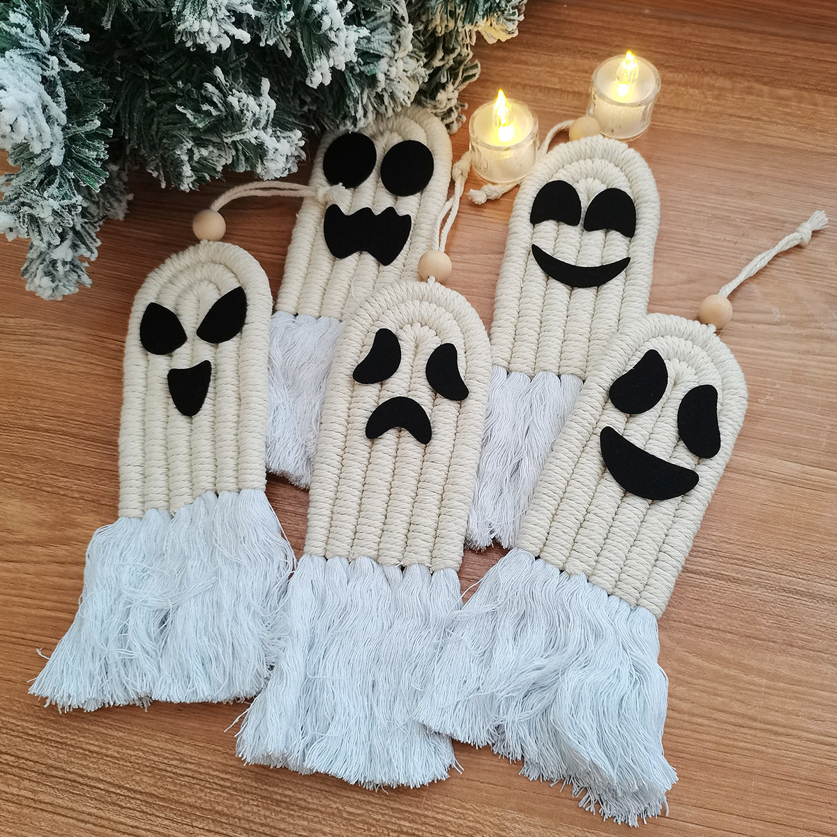 BOO-BRAID - MACRAMÉ GHOST HANGINGS SET