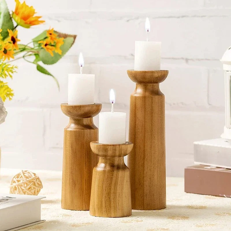 OAKMONT - WOODEN CANDLE HOLDER SET