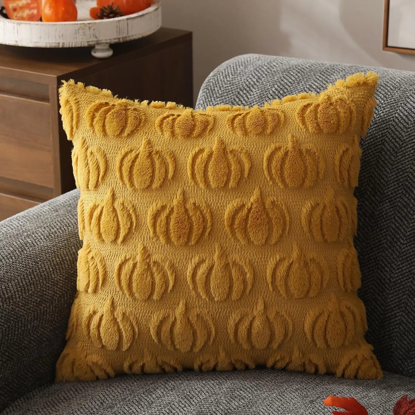 SPICED - PUMPKIN TEXTURED PILLOW CASE